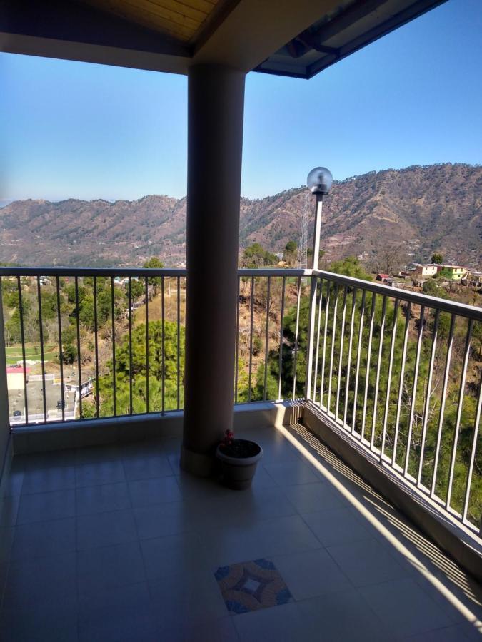 Bed and Breakfast Terrace Retreat Kasauli Exterior foto